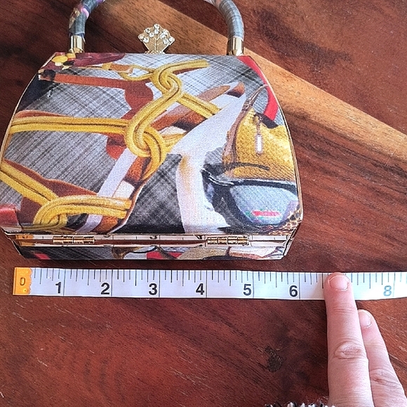 Classy Simon Chang Multicolor Handbag with Gold Accents. Great Condition. - Picture 8 of 11